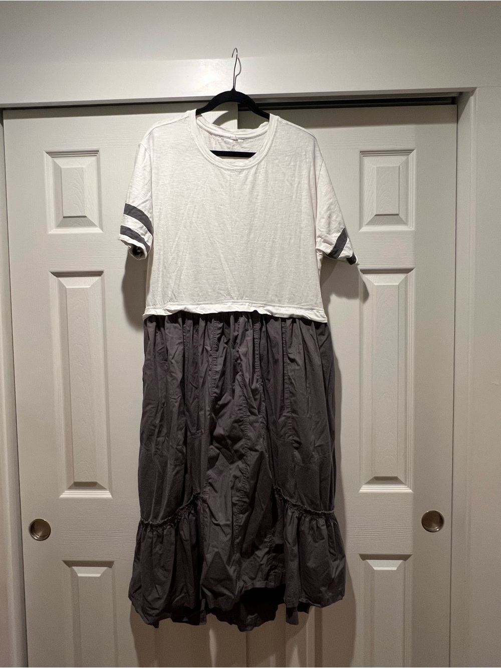 Anthropologie White and Gray Two-Tone Casual Skirt Dress